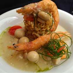 Indo Fu Mie with Cold Jelly Soup and Thick Sauce